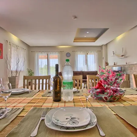 Luxury With Private Pool And Jacuzzi Near Pula And Rovinj *