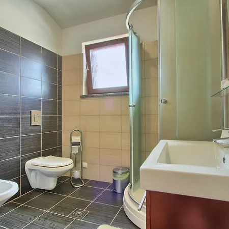 Villa Luxury With Private Pool And Jacuzzi Near Pula And Rovinj *