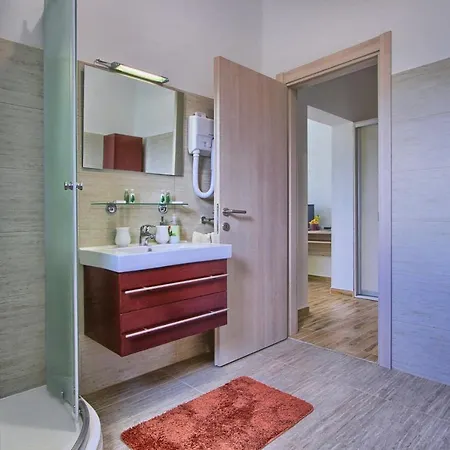 Luxury With Private Pool And Jacuzzi Near Pula And Rovinj * Štokovci